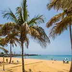 Casa Juana A 50 Metros La Playa Del Reducto Y Wifi Free Дом отдыха Арресифе