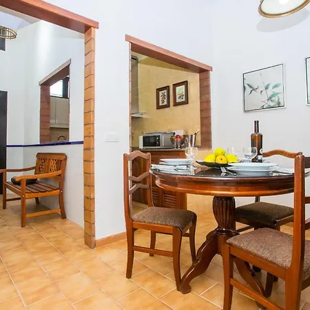 Casa Juana A 50 Metros La Playa Del Reducto Y Wifi Free Арресифе