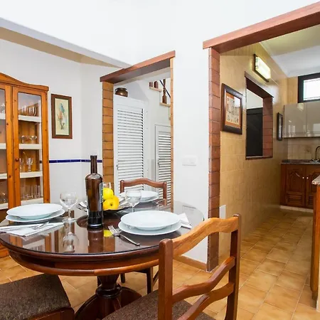 Casa Juana A 50 Metros La Playa Del Reducto Y Wifi Free Арресифе