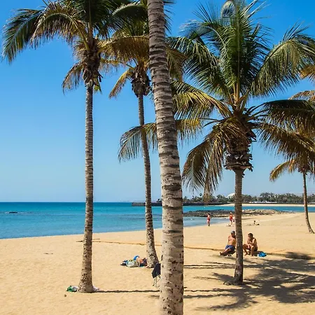 Casa Juana A 50 Metros La Playa Del Reducto Y Wifi Free Арресифе