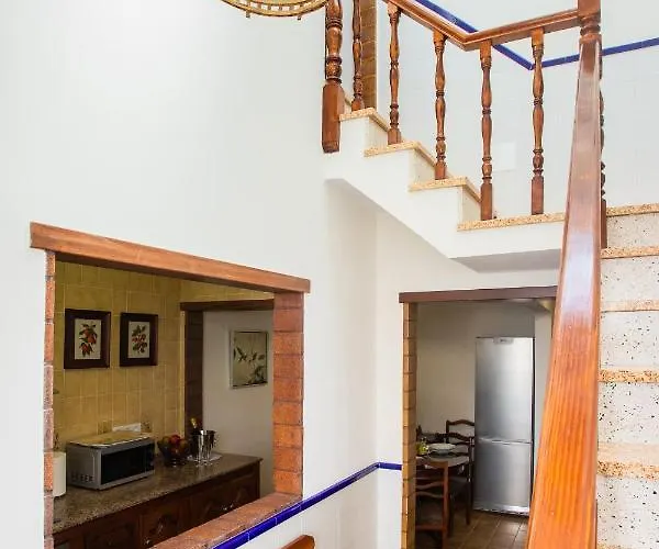 Сasa de vacaciones Casa Juana A 50 Metros La Playa Del Reducto Y Wifi Free *