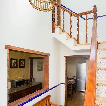 Feriehus Casa Juana A 50 Metros La Playa Del Reducto Y Wifi Free *